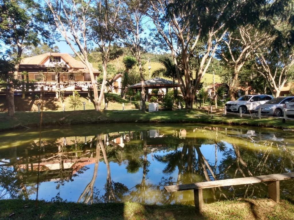 Pousada Villa Pinhal Santo Antônio do Pinhal Esterno foto
